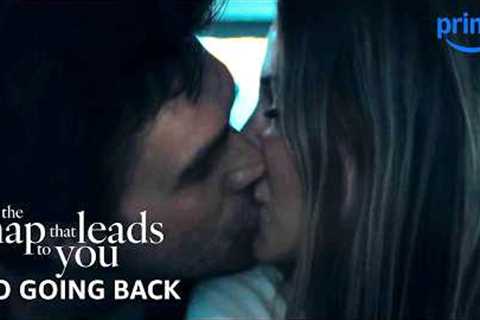 Madelyn Cline and KJ Apa’s Midnight Kiss | The Map That Leads to You | Prime Video